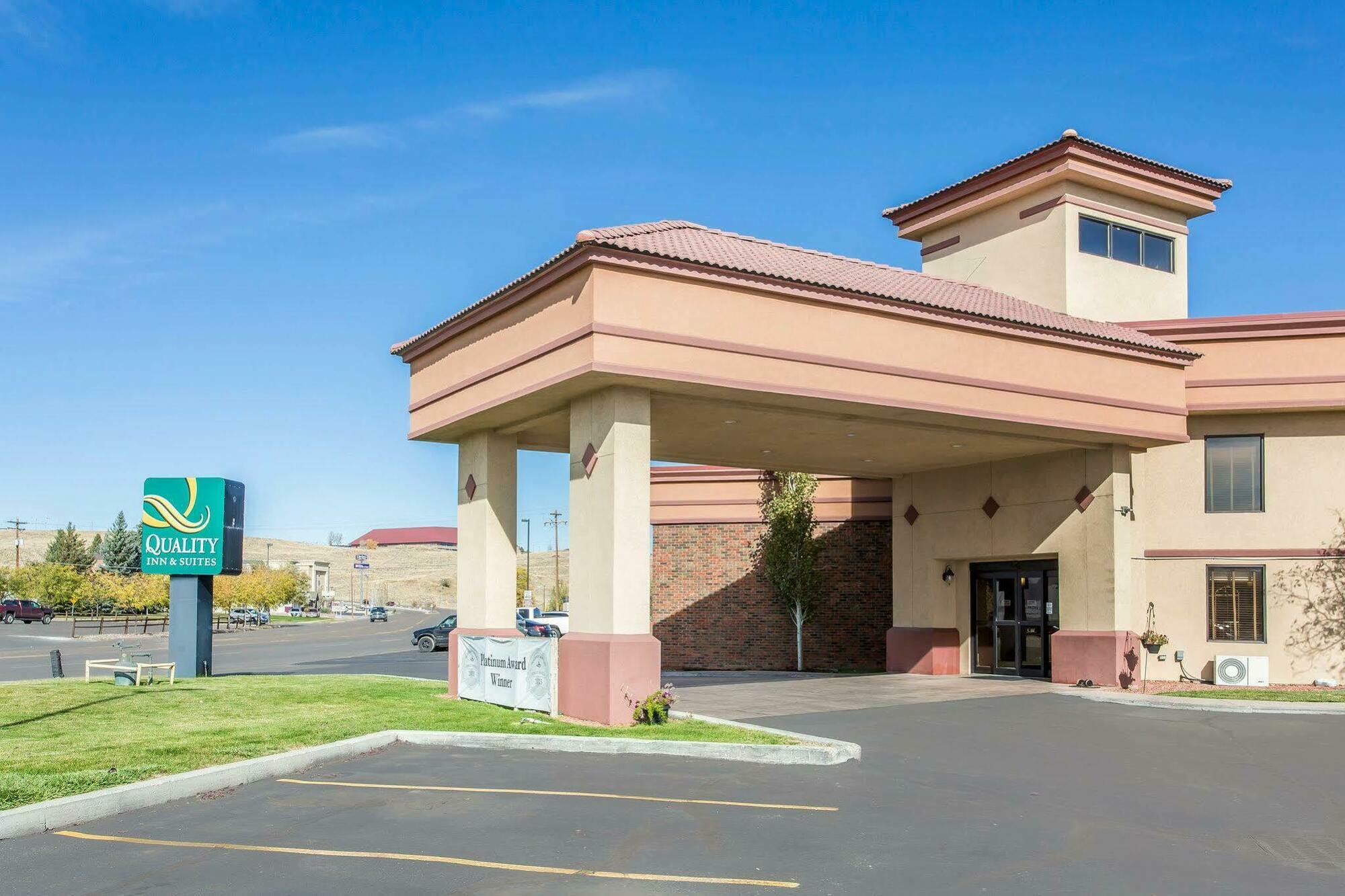 Quality Inn & Suites Casper Near Event Center Exterior foto