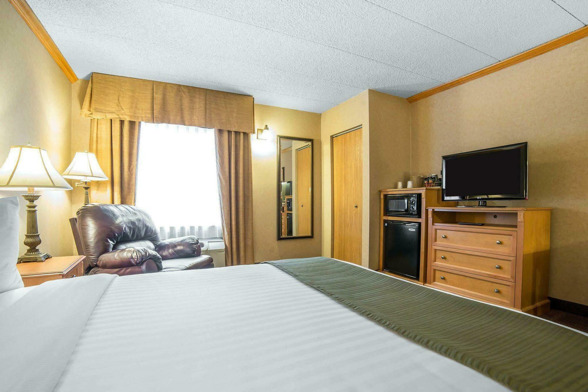 Quality Inn & Suites Casper Near Event Center Exterior foto